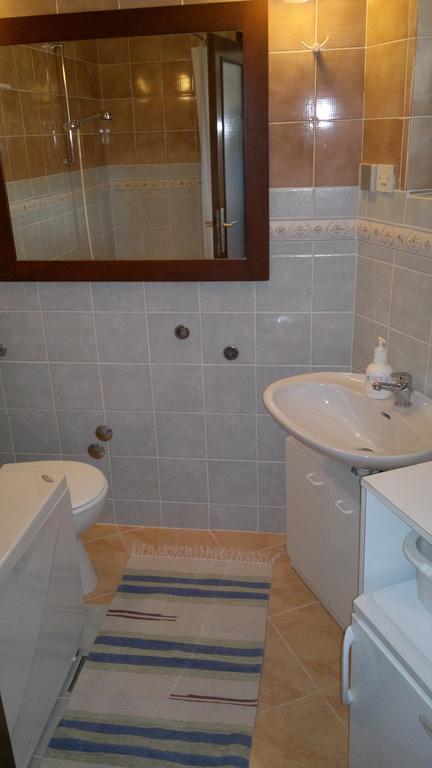 Apartments Ljuba I Mare Malinska Cameră foto